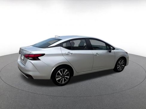 Used 2025 Nissan Versa SV FWD image 14