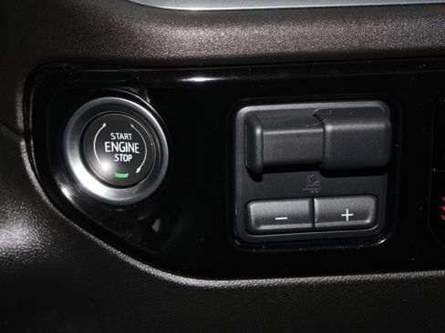 Used 2024 Chevrolet Silverado 1500 RST w/ Protection Package AWD/4WD image 13