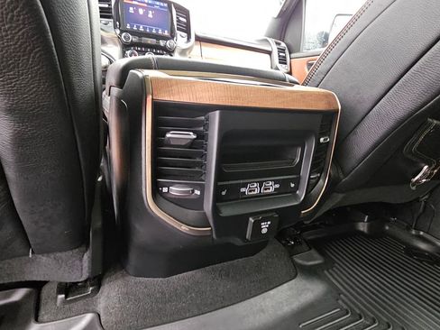 Used 2022 RAM 1500 Limited w/ Body Color Bumper Group image 34