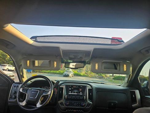 Used 2015 GMC Sierra 2500 Denali w/ Duramax Plus Package AWD/4WD image 50