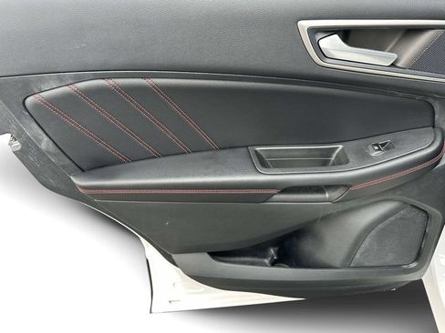 Used 2023 Ford Edge ST-Line AWD/4WD image 12