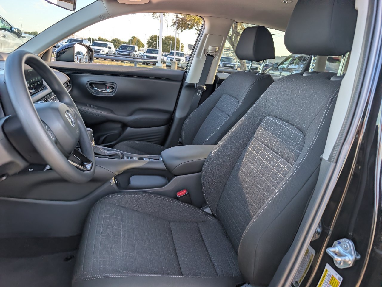 Used 2026 Honda HR-V LX image 25