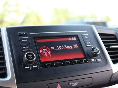 Used 2019 Honda Pilot LX image 13