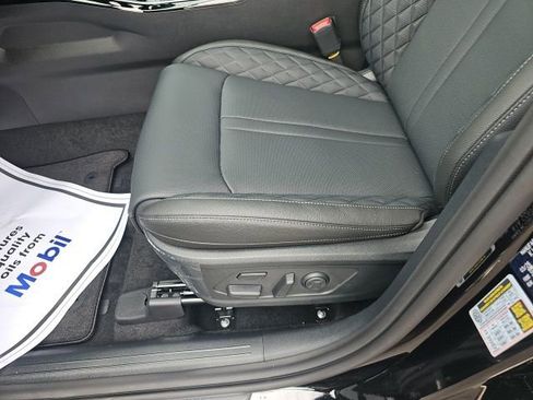 New 2026 Kia Sorento SX Prestige AWD/4WD image 9