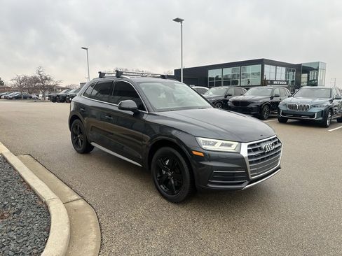 Used 2019 Audi Q5 2.0T Premium Plus w/ Premium Plus Package image 8
