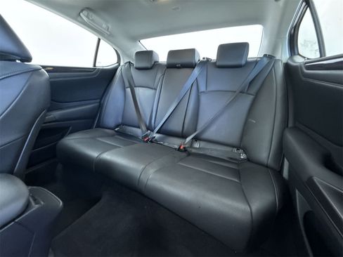 Used 2019 Lexus ES 350 Ultra Luxury image 42