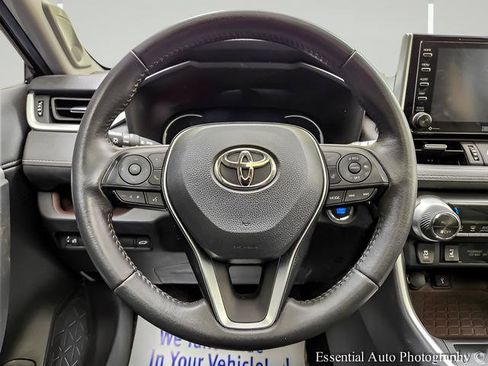 Used 2021 Toyota RAV4 Limited AWD/4WD image 15