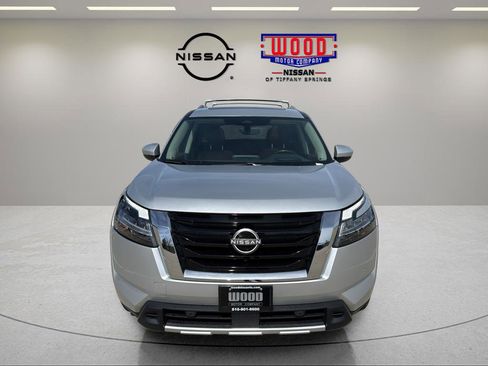 Certified 2023 Nissan Pathfinder Platinum w/ Lighting Package (N93) AWD/4WD image 6