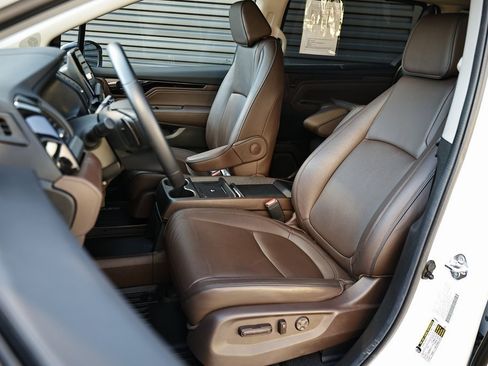 Used 2025 Honda Odyssey Touring image 21