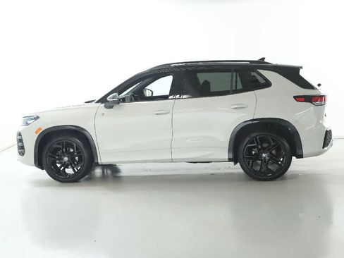 Used 2026 Volkswagen Tiguan SE R-Line FWD image 39