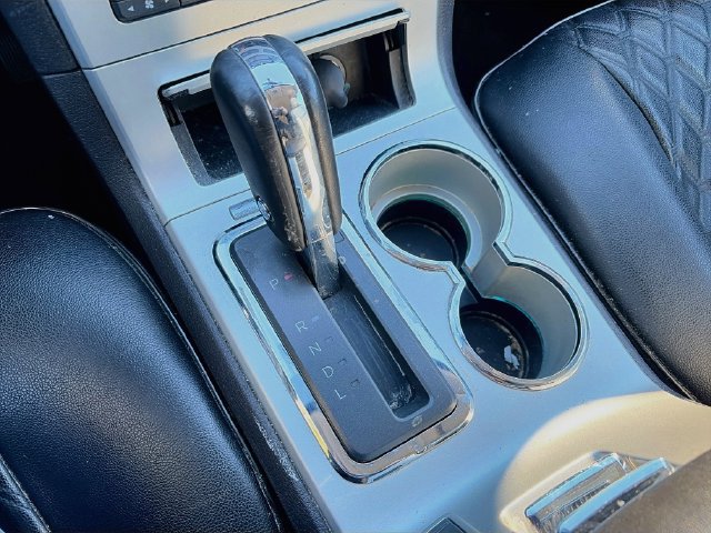Used 2010 Lincoln MKX AWD image 13