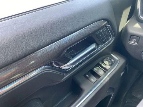 Used 2024 Chevrolet Silverado 2500 LTZ w/ LTZ Convenience Package AWD/4WD image 22