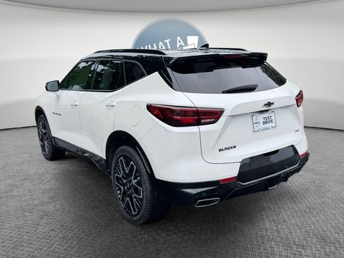 Used 2023 Chevrolet Blazer RS w/ Driver Confidence II Package FWD image 6