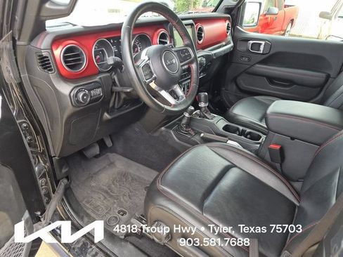 Used 2022 Jeep Wrangler Rubicon w/ Steel Bumper Group AWD/4WD image 18