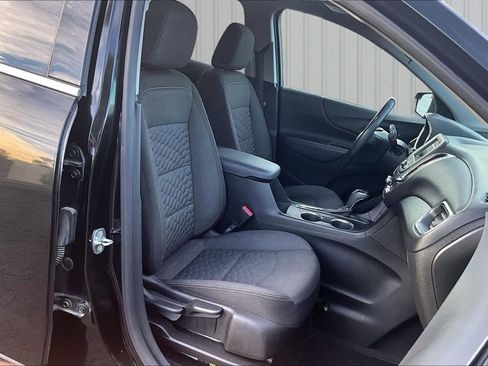 Used 2019 Chevrolet Equinox LT image 17