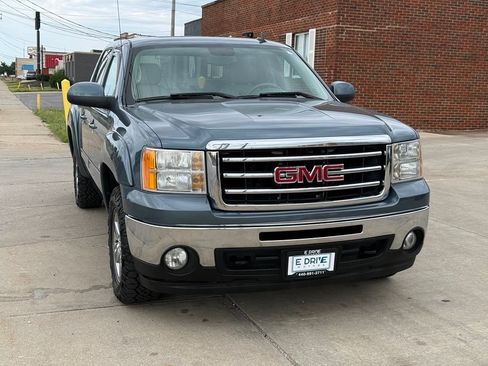 Used 2013 GMC Sierra 1500 SLT AWD/4WD image 3