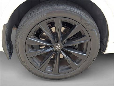 Used 2023 Lexus RX 500h F Sport image 20
