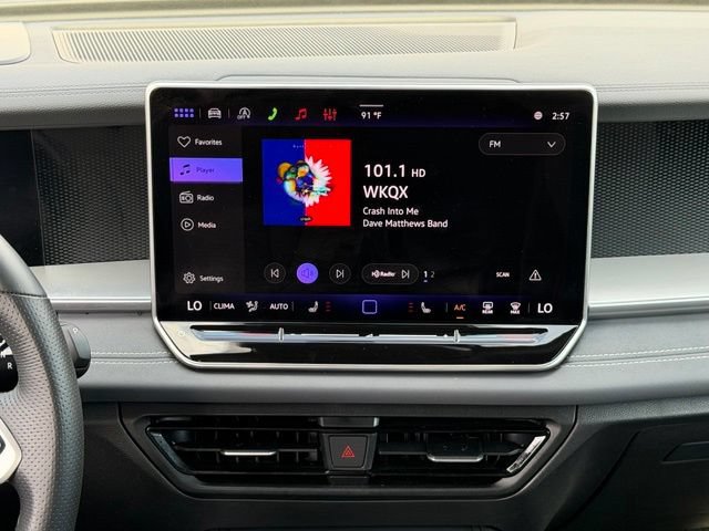 Certified 2026 Volkswagen Tiguan SE R-Line AWD/4WD image 16