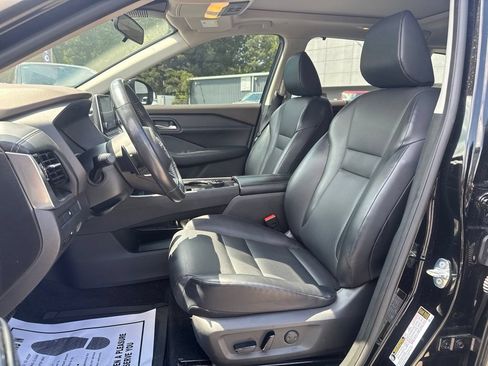 Used 2023 Nissan Rogue SV w/ SV Premium Package AWD/4WD image 9