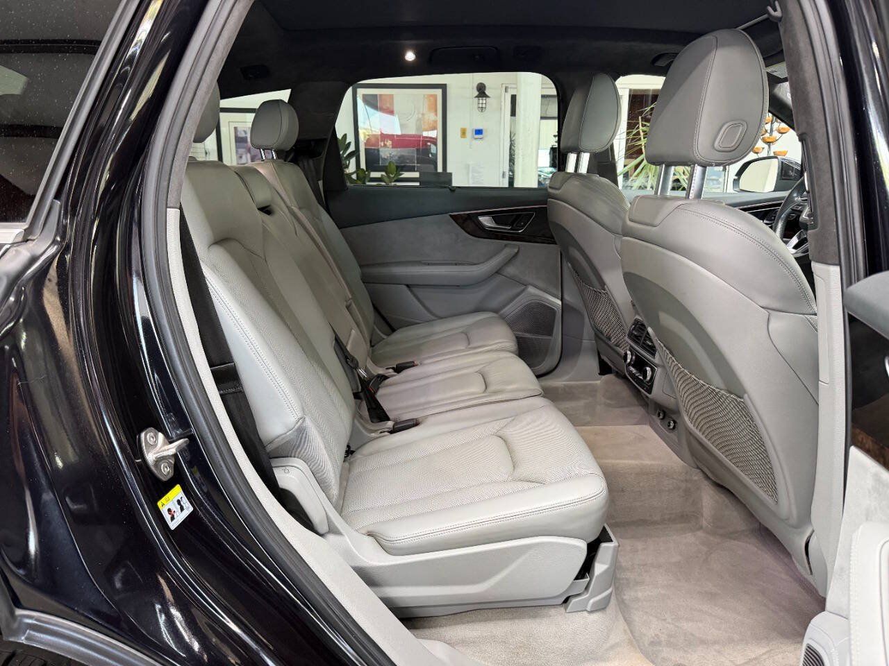 Used 2018 Audi Q7 3.0T Prestige AWD/4WD image 16