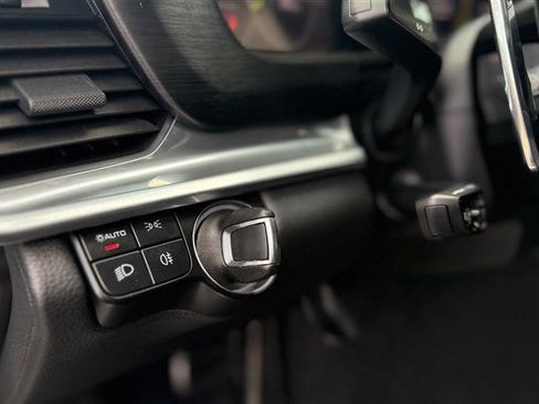 Used 2023 Porsche Panamera 4 Platinum Edition w/ Assistance Package image 14