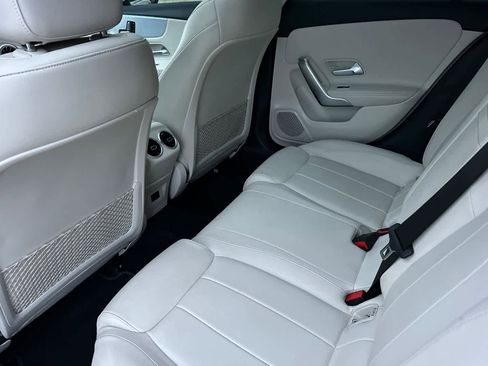 Used 2022 Mercedes-Benz A 220 A 220 image 11