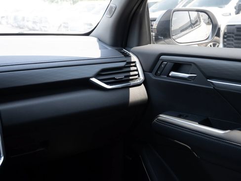 New 2026 GMC Acadia Elevation w/ Black Edition FWD image 8
