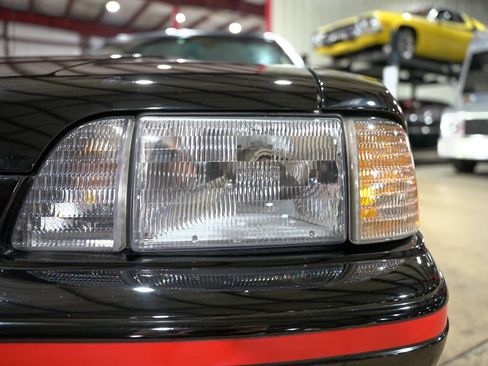 Used 1989 Ford Mustang GT image 33