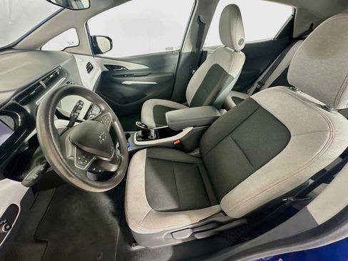 Used 2017 Chevrolet Bolt LT FWD image 13