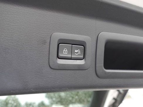 Used 2023 MAZDA CX-30 AWD 2.5 S w/ Premium Package image 25