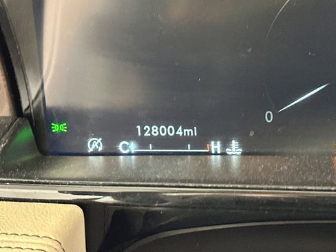 Used 2019 Lincoln Navigator Reserve image 4