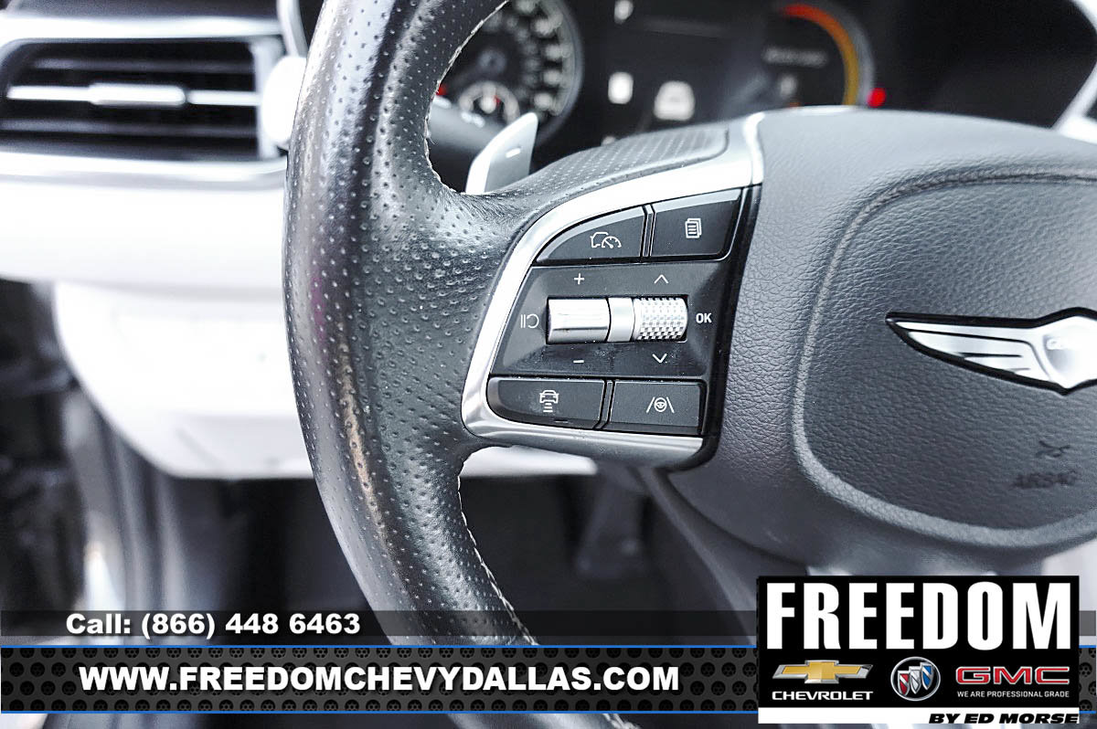 Used 2025 Genesis G70 2.5T RWD image 22