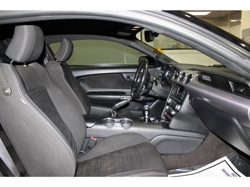 Used 2015 Ford Mustang GT image 17