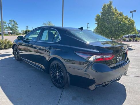 Used 2021 Toyota Camry SE w/ Cold Weather Package AWD/4WD image 6