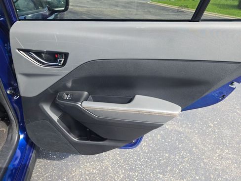 Used 2024 Subaru Crosstrek 2.5i Limited w/ Crosstrek Mirror Package AWD/4WD image 9