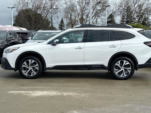 Used 2020 Subaru Outback Touring XT AWD/4WD image 6