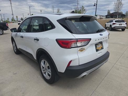 Used 2020 Ford Escape S AWD/4WD image 3