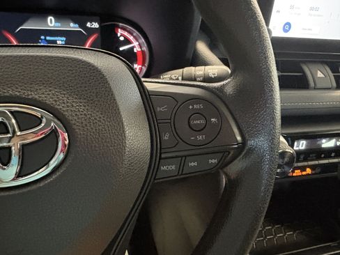 Certified 2025 Toyota RAV4 XLE AWD/4WD image 26