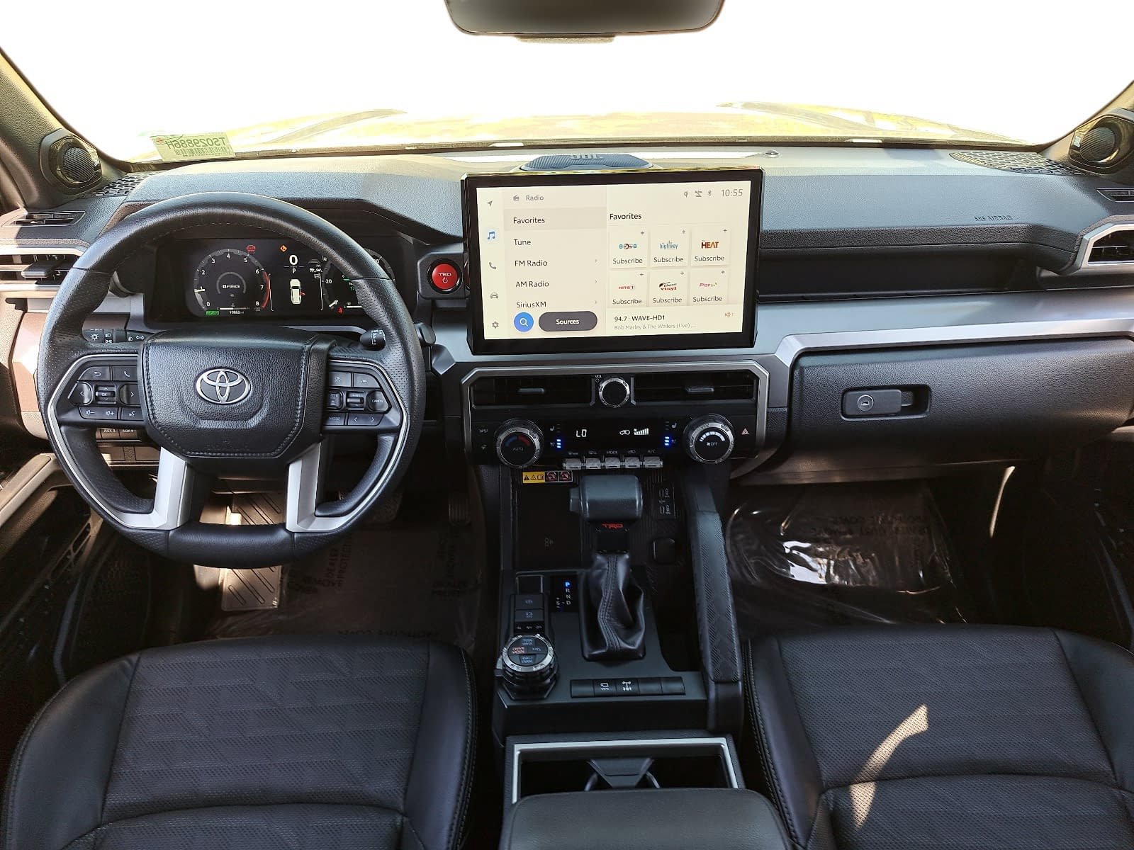 Used 2025 Toyota 4Runner TRD Off-Road Premium AWD/4WD image 9
