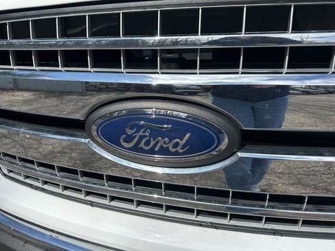 Used 2018 Ford F150 XLT w/ Equipment Group 301A Mid AWD/4WD image 9