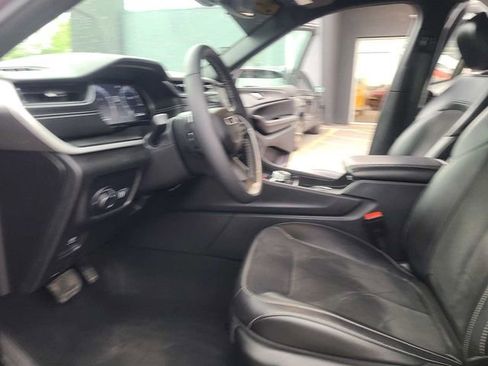Used 2024 Jeep Grand Cherokee L Laredo AWD/4WD image 14