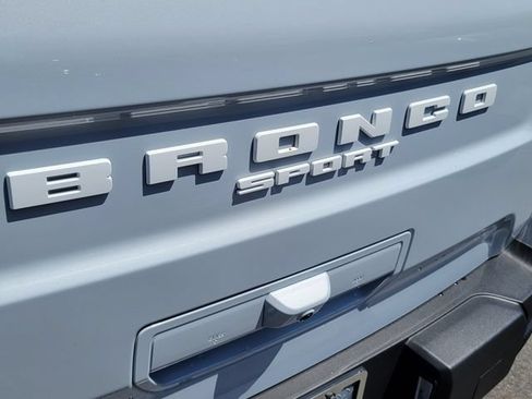 New 2026 Ford Bronco Sport Outer Banks w/ Outer Banks Tech Package+ AWD/4WD image 8