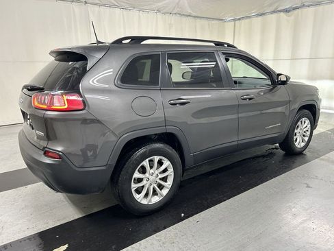Used 2022 Jeep Cherokee Latitude Lux AWD/4WD image 2