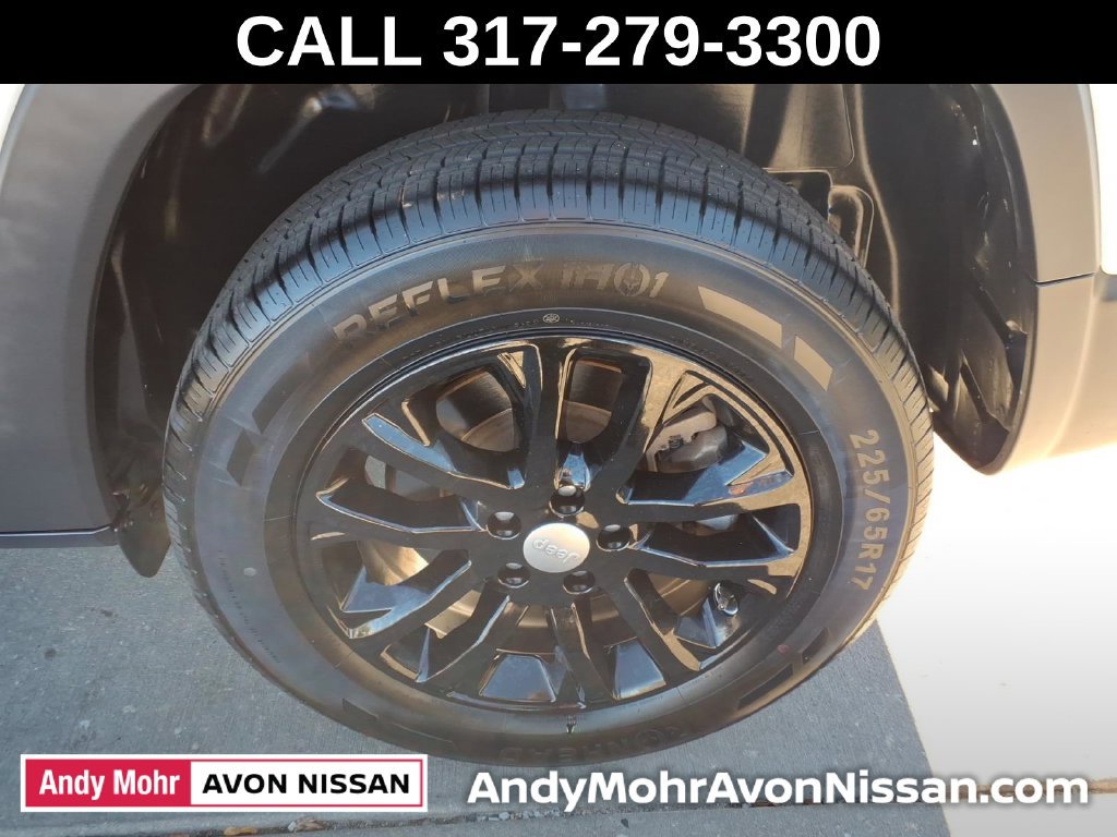 Used 2022 Jeep Cherokee Latitude Lux AWD/4WD image 14