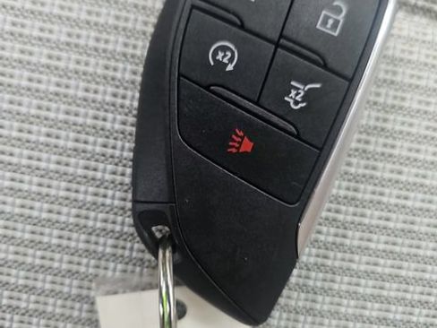 Used 2023 Buick Envision Preferred AWD/4WD image 29