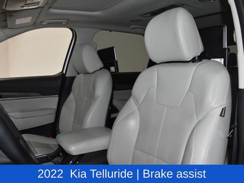 Used 2022 Kia Telluride EX w/ EX Premium Package AWD/4WD image 22