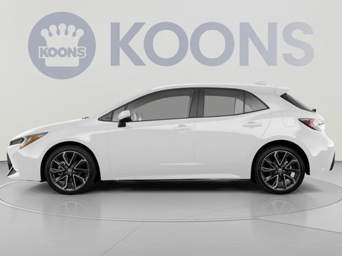 Used 2022 Toyota Corolla SE FWD image 2