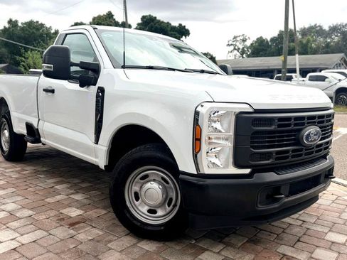 Used 2024 Ford F250 XL w/ 360-Degree Camera Package RWD image 2