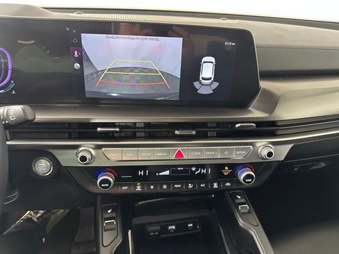 Used 2025 Kia Telluride S image 22