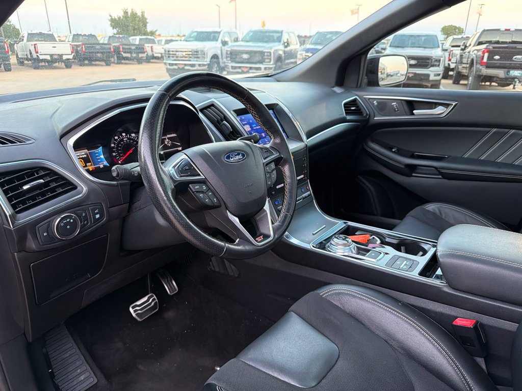Used 2020 Ford Edge ST w/ Equipment Group 401A AWD/4WD image 27